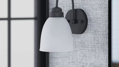 Project Source Wynfield 10.51-in 1 -Light Oil-rubbed Bronze Traditional Vanity light deal